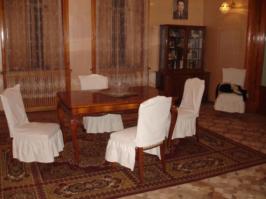 Guest House Deda Lali room 6